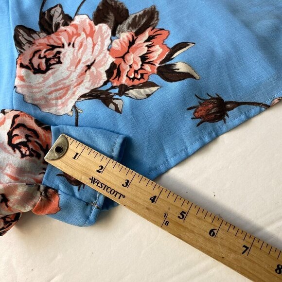 Charlotte Russe Floral Print Off-Shoulder Romper - Size S Womens summer Used - Picture 4 of 9